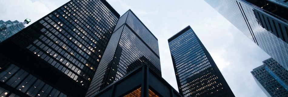 Photo Real Estate Market